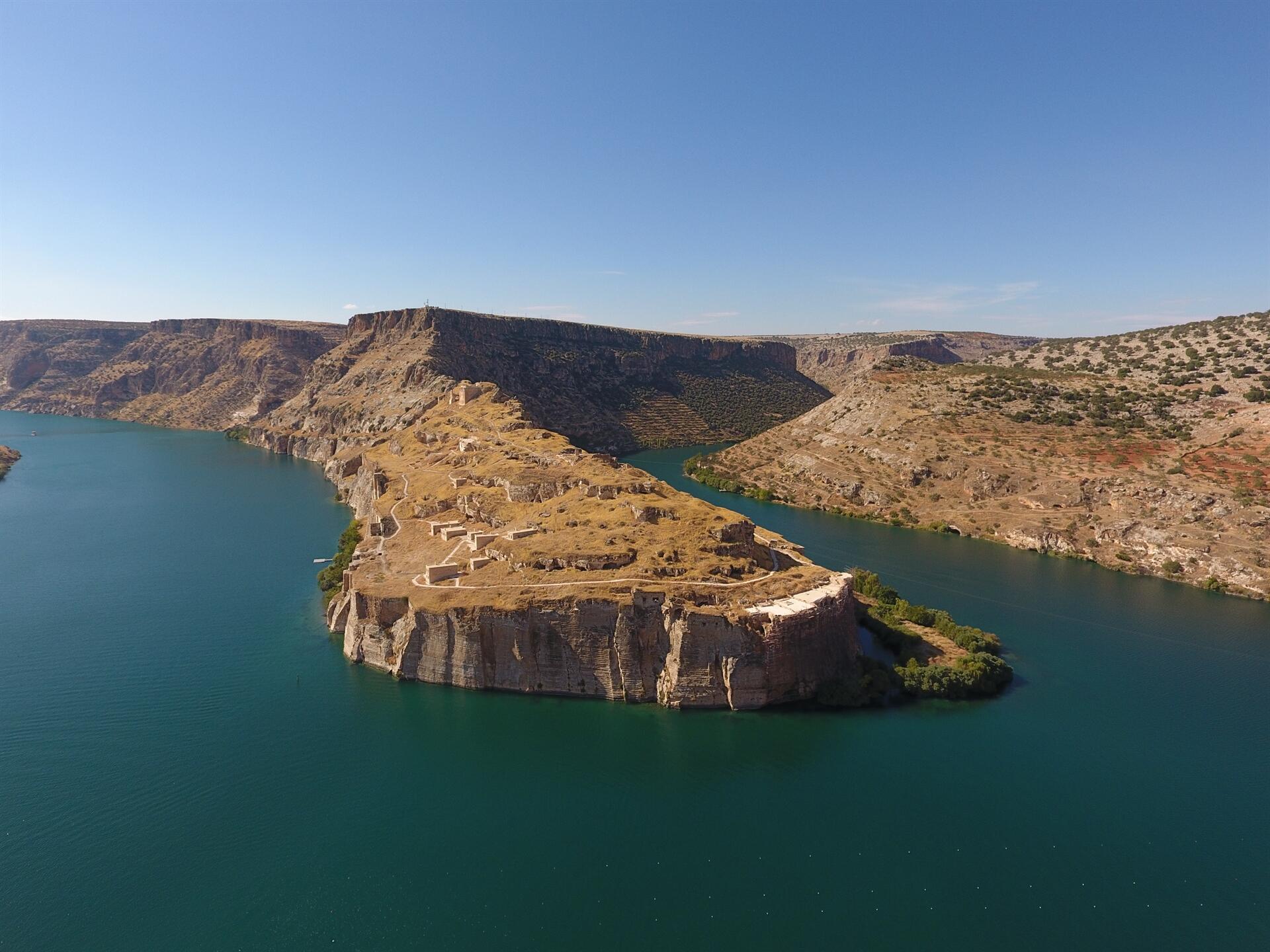 Unterwasserschönheit von Rumkale zum Öffnen für Besucher.